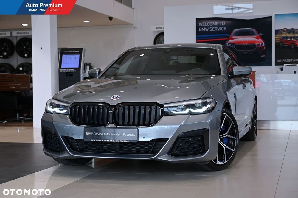 BMW Seria 5 530d xDrive mHEV - 4