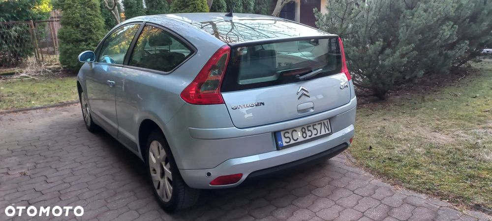 Citroën C4 1.6 16V VTR - 12
