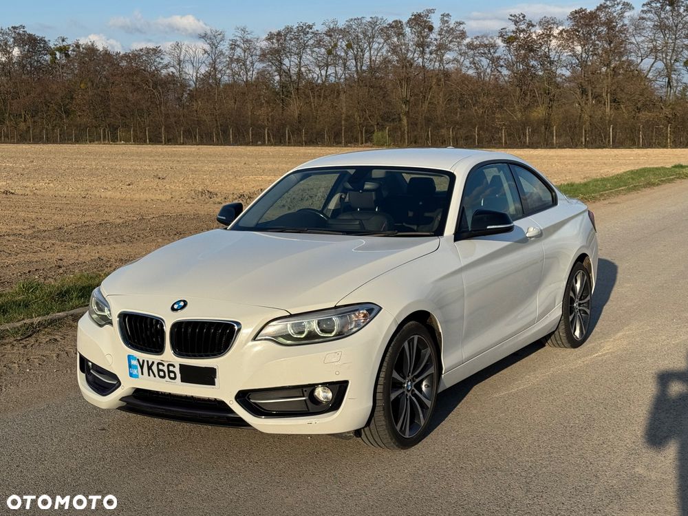 BMW Seria 2 218d Sport Line - 1