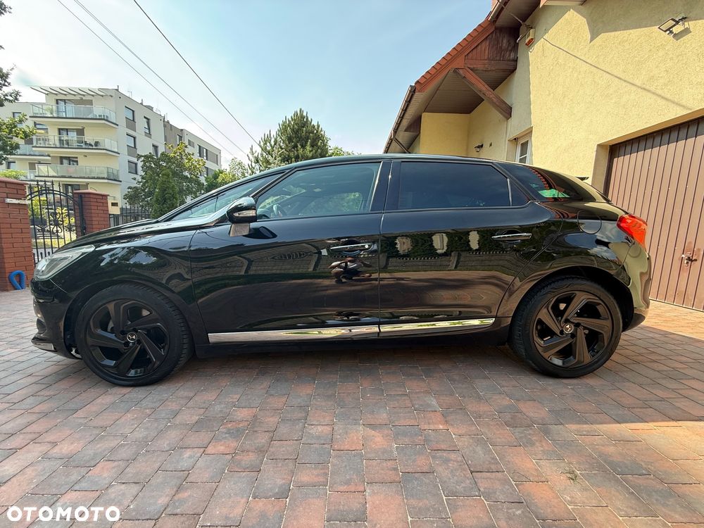 DS Automobiles DS 5 - 8
