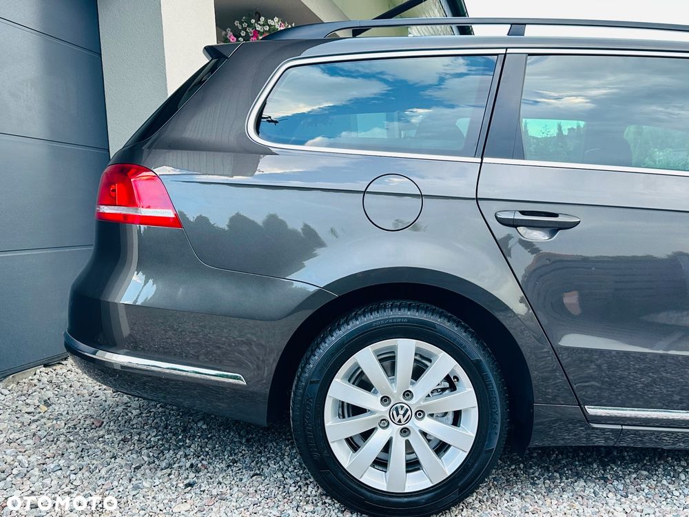 Volkswagen Passat 2.0 TDI DSG Highline - 15