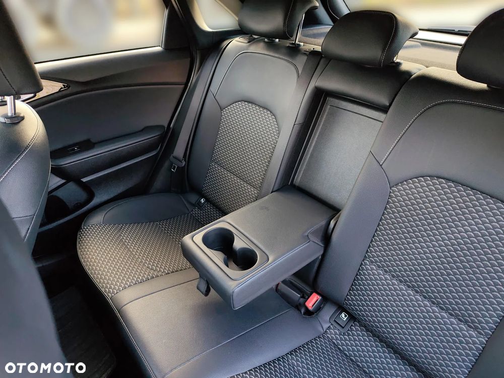 Kia Ceed 1.5 T-GDI Business Line DCT - 16