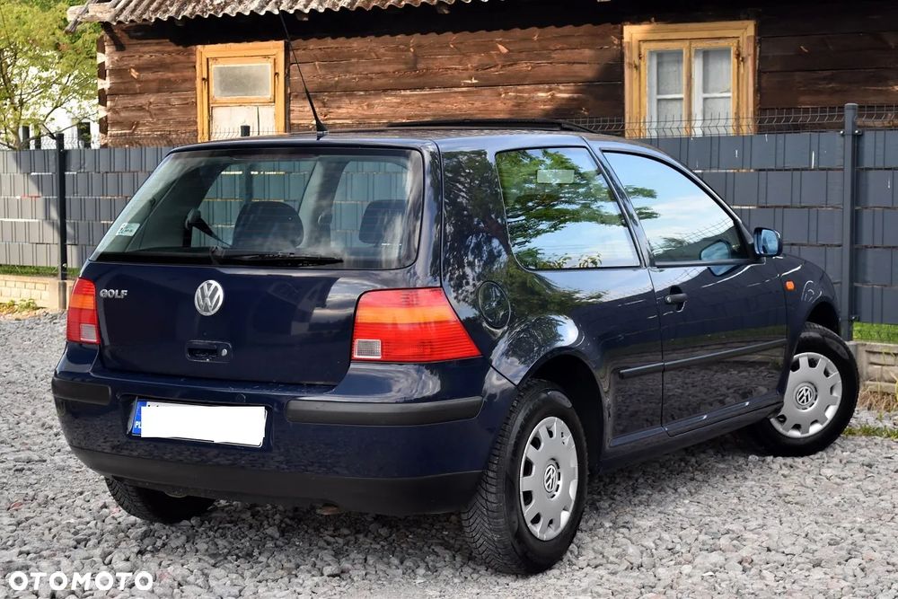 Volkswagen Golf 1.4 Comfortline - 16