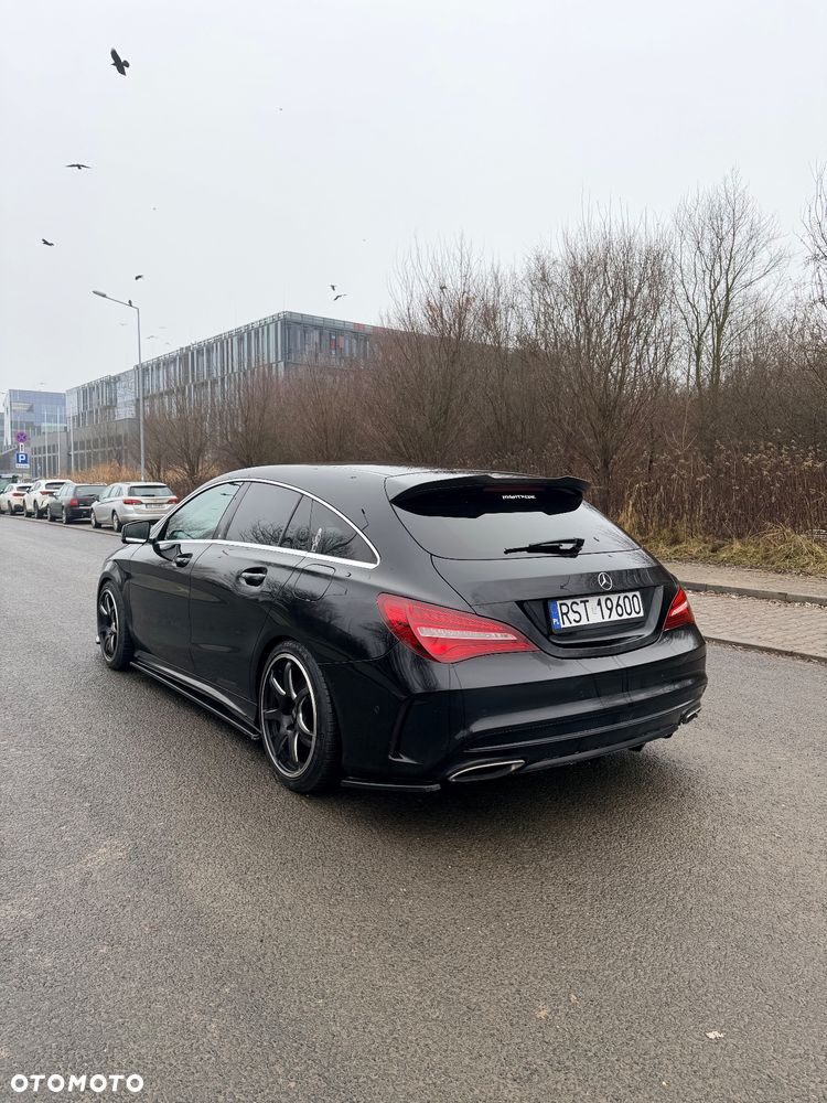 Mercedes-Benz CLA 220 4-Matic - 4