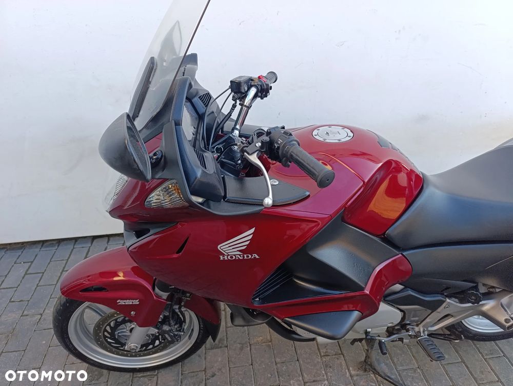 Honda NTV - 12