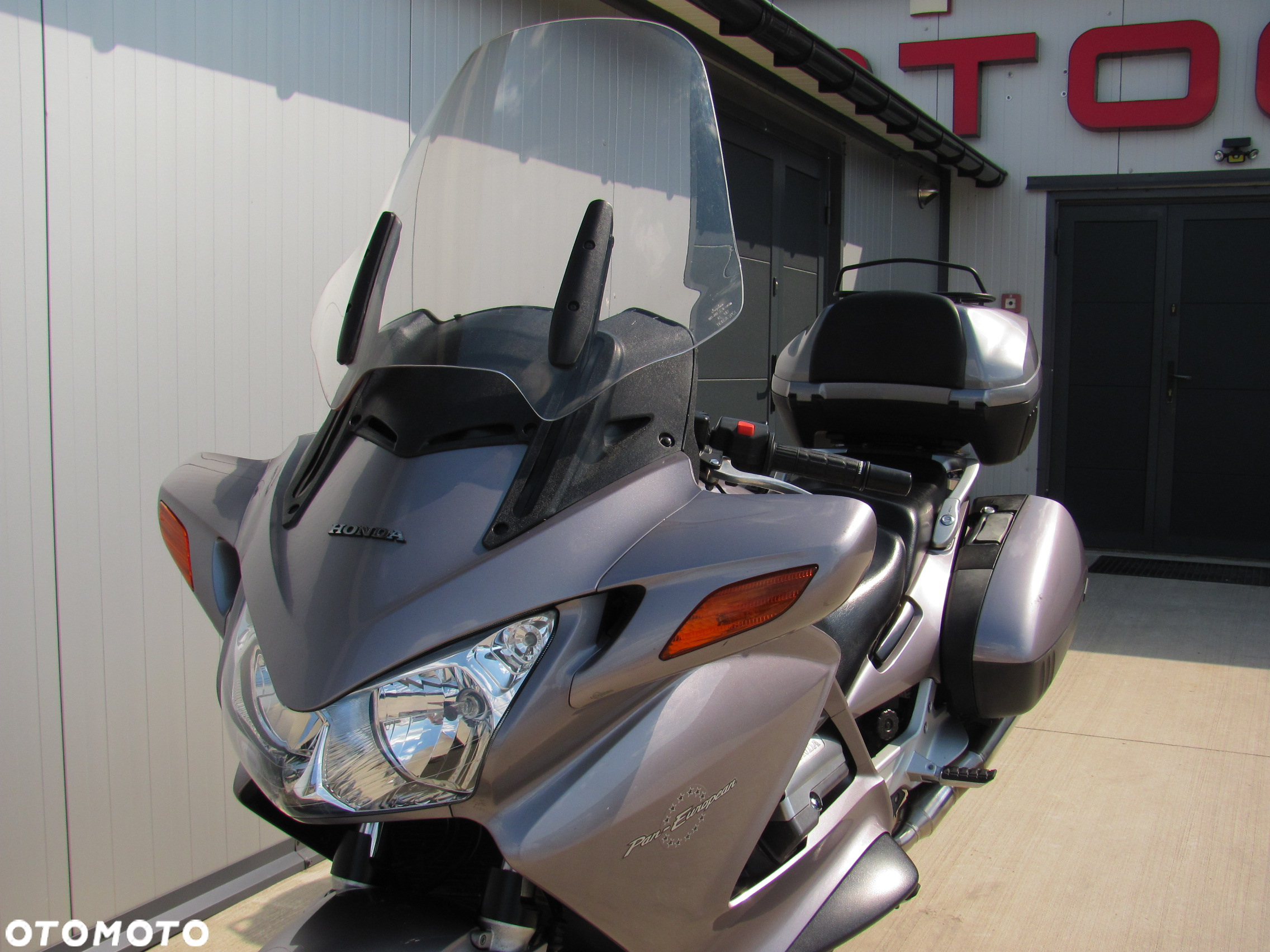 Honda ST - 24