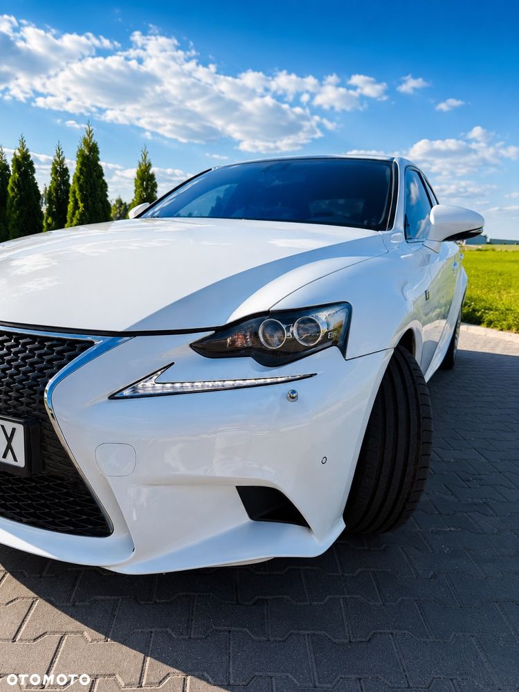 Lexus IS 250 F Sport - 2