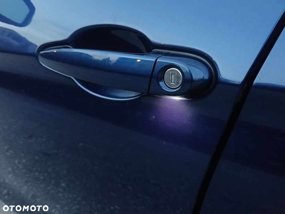 BMW Seria 3 320d xDrive Luxury Line Purity sport - 17