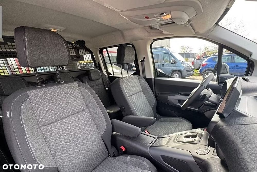 Opel Combo - 11