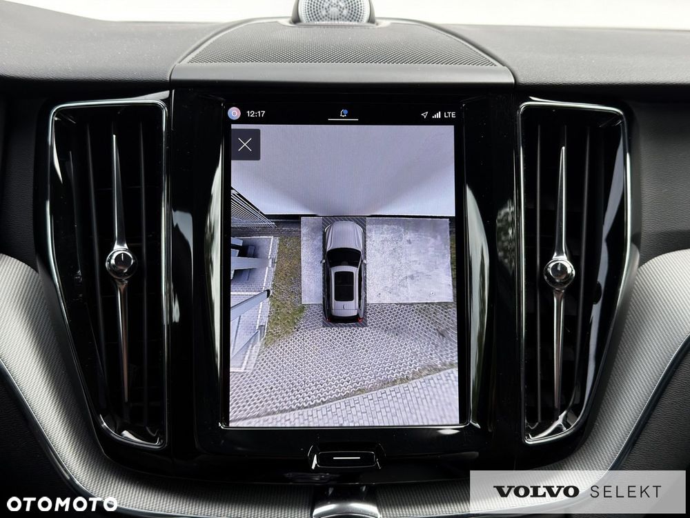 Volvo XC 60 - 32