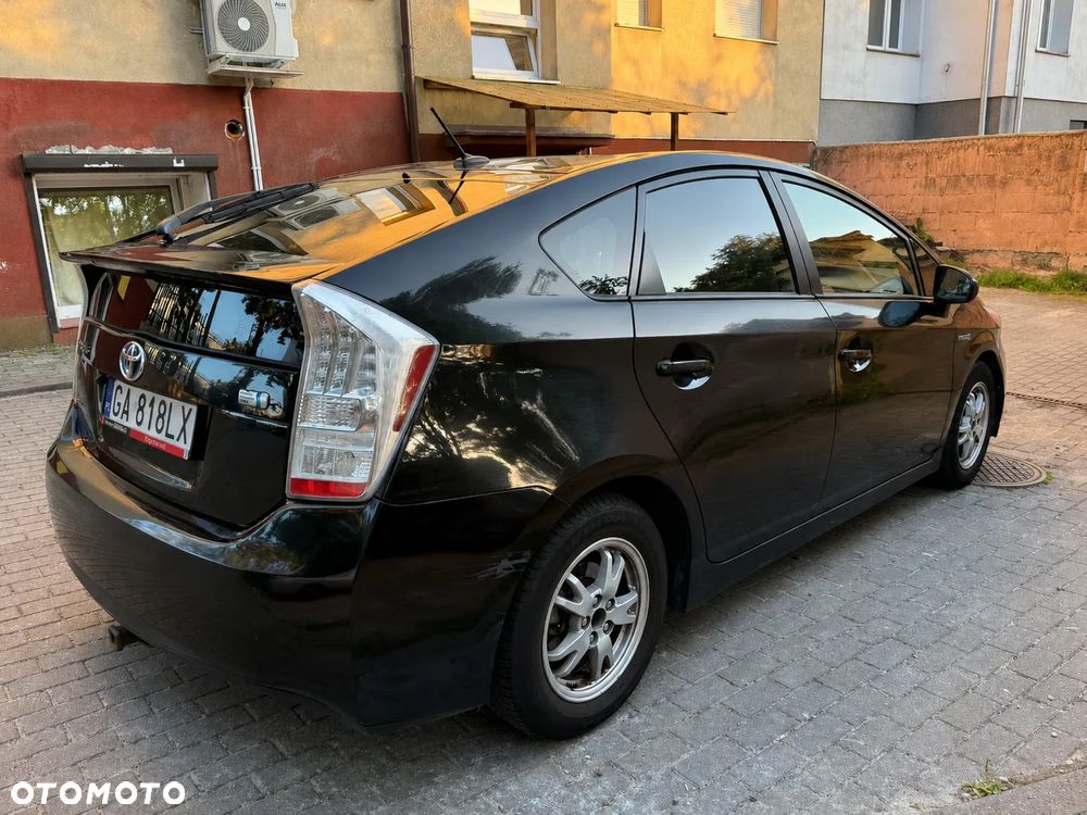 Toyota Prius - 2