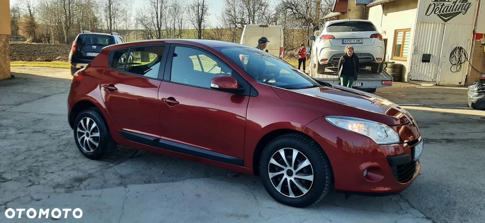 Renault Megane - 5