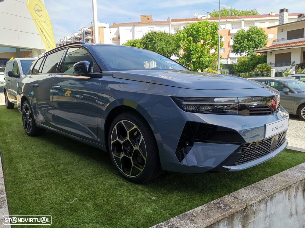 Opel Astra Sports Tourer - 5