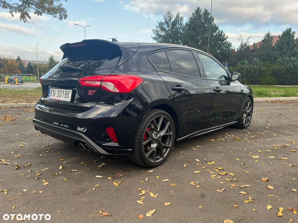 Ford Focus 2.0 EcoBlue ST - 3
