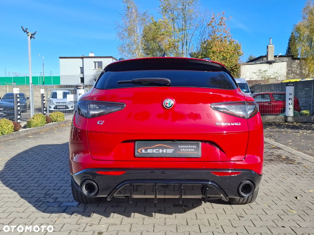 Alfa Romeo Stelvio 2.0 Turbo Veloce Q4 - 37