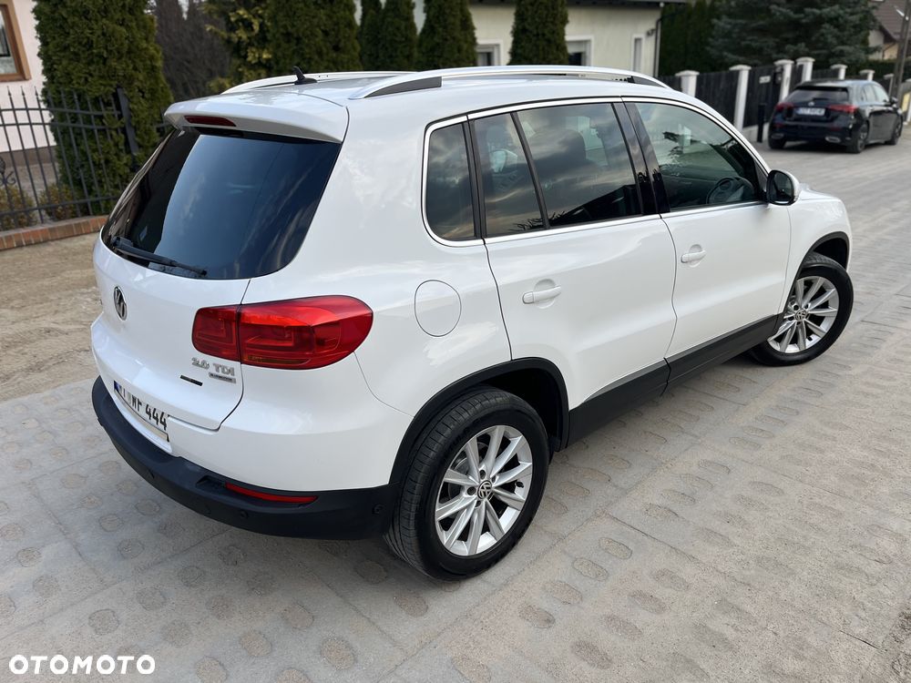 Volkswagen Tiguan 2.0 TDI DPF BlueMotion Technology Cup Sport & Style - 3