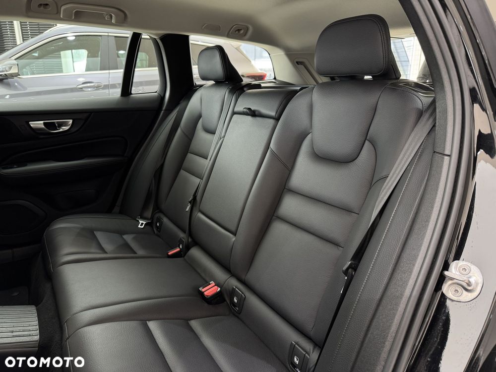 Volvo V60 - 13