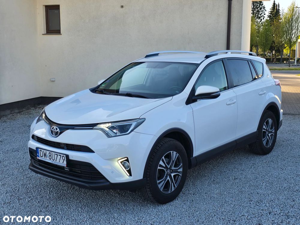 Toyota RAV4 2.0 Premium 4x4 - 2