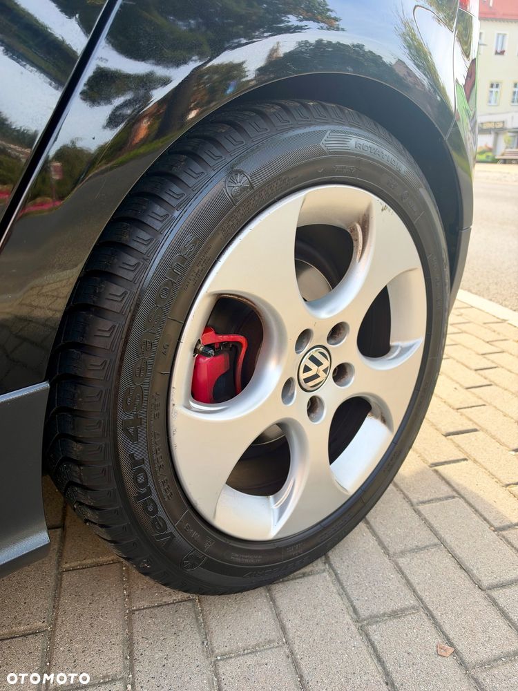 Volkswagen Golf - 20