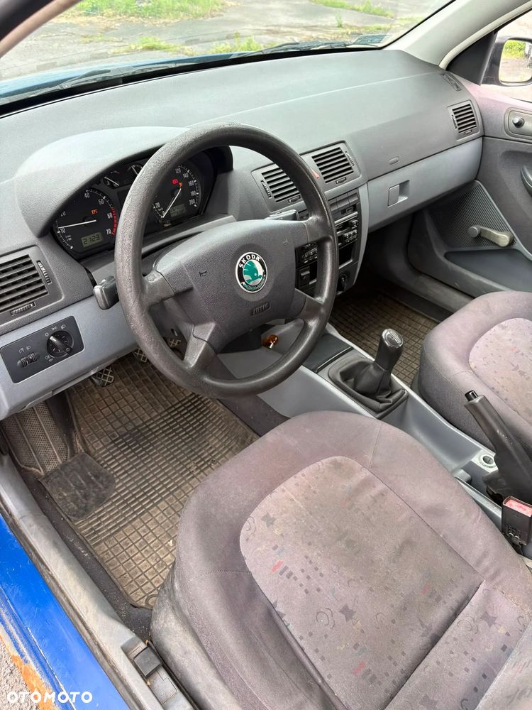 Skoda Fabia 1.4 16V Classic - 8