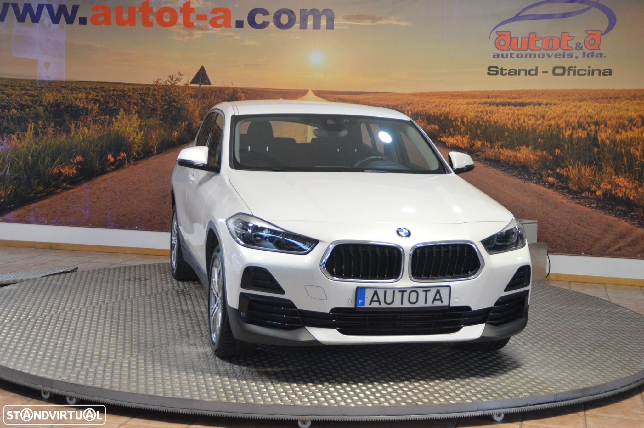 BMW X2 16 d sDrive Auto - 8