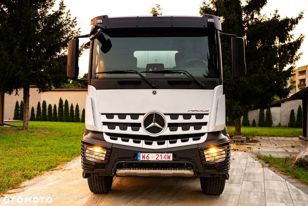 Mercedes-Benz Arocs 3240 MP5 10m3 rok 2021LIEBHERR - 9