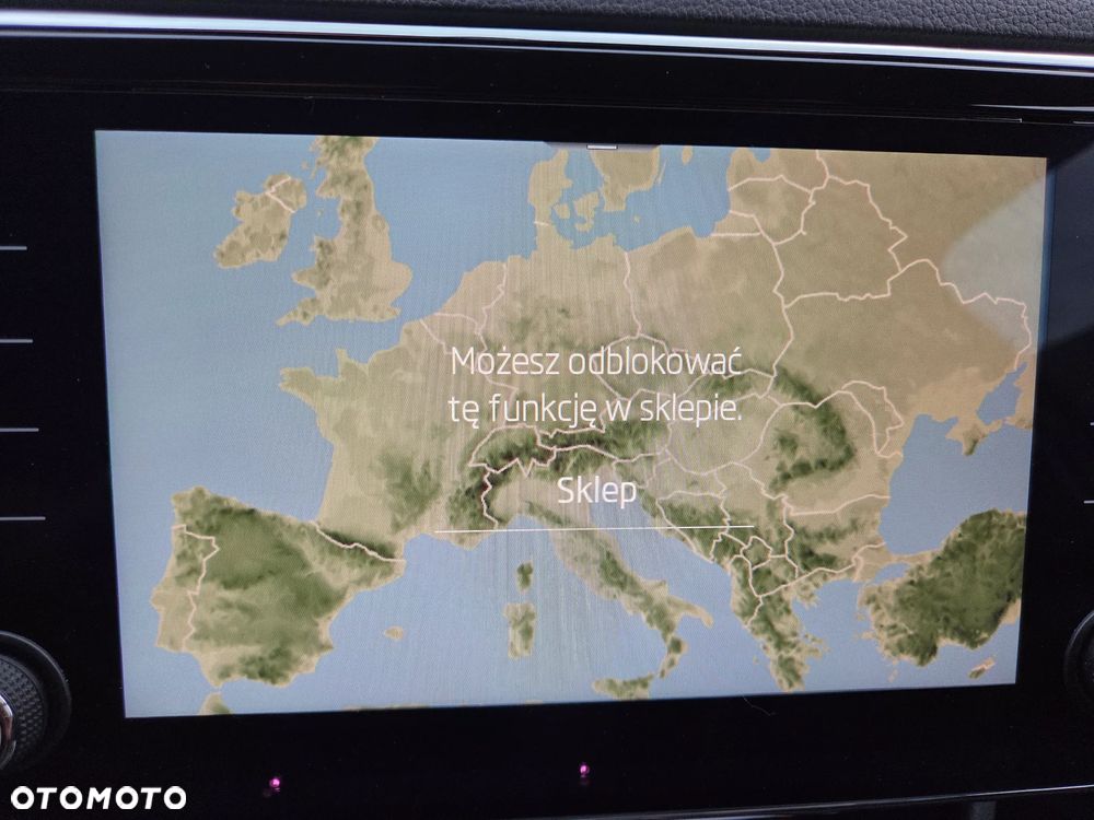 Skoda Superb 2.0 TDI SCR Ambition DSG - 23