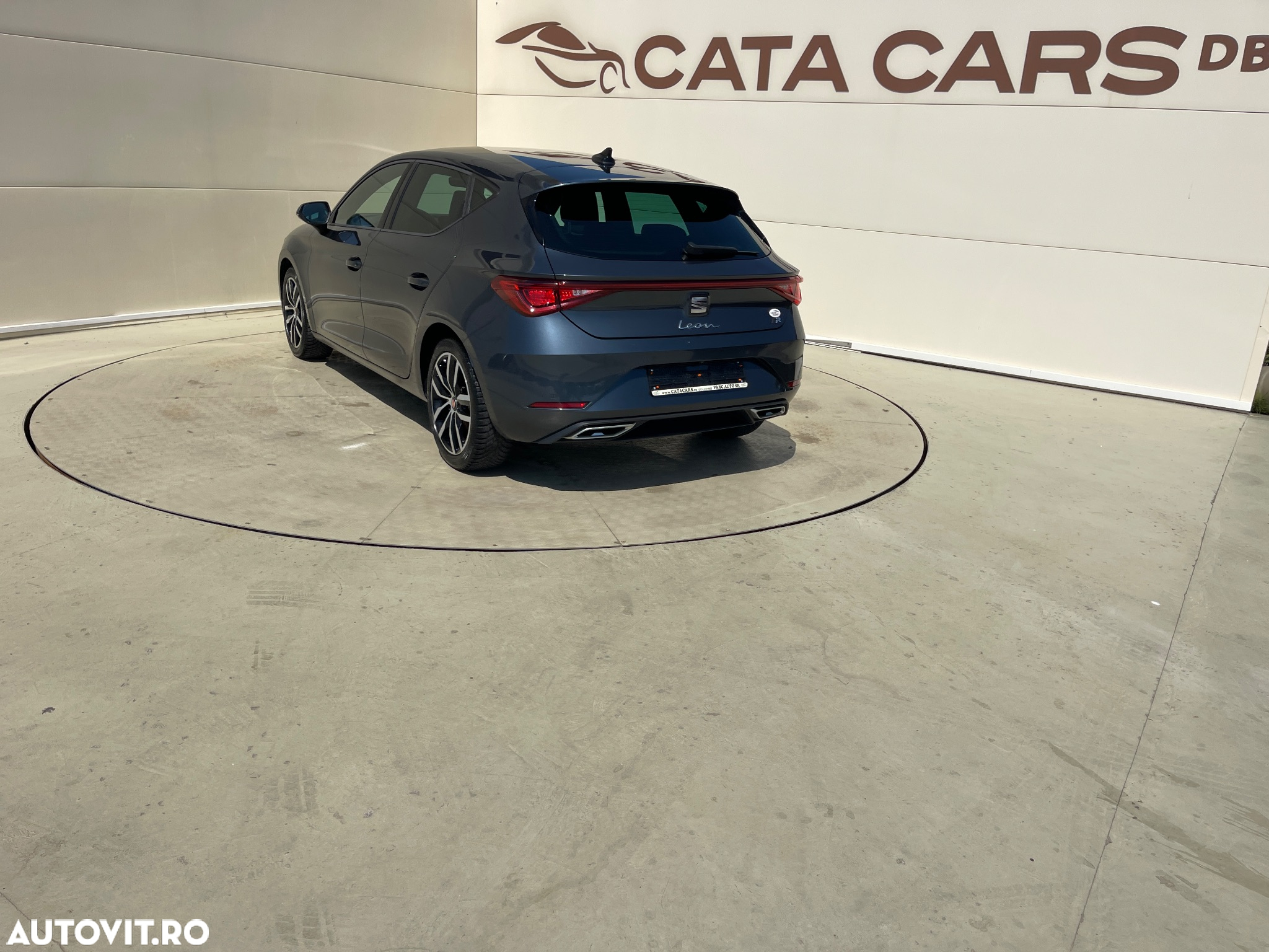 Seat Leon ST 2.0 TDI Start&Stop DSG FR - 11