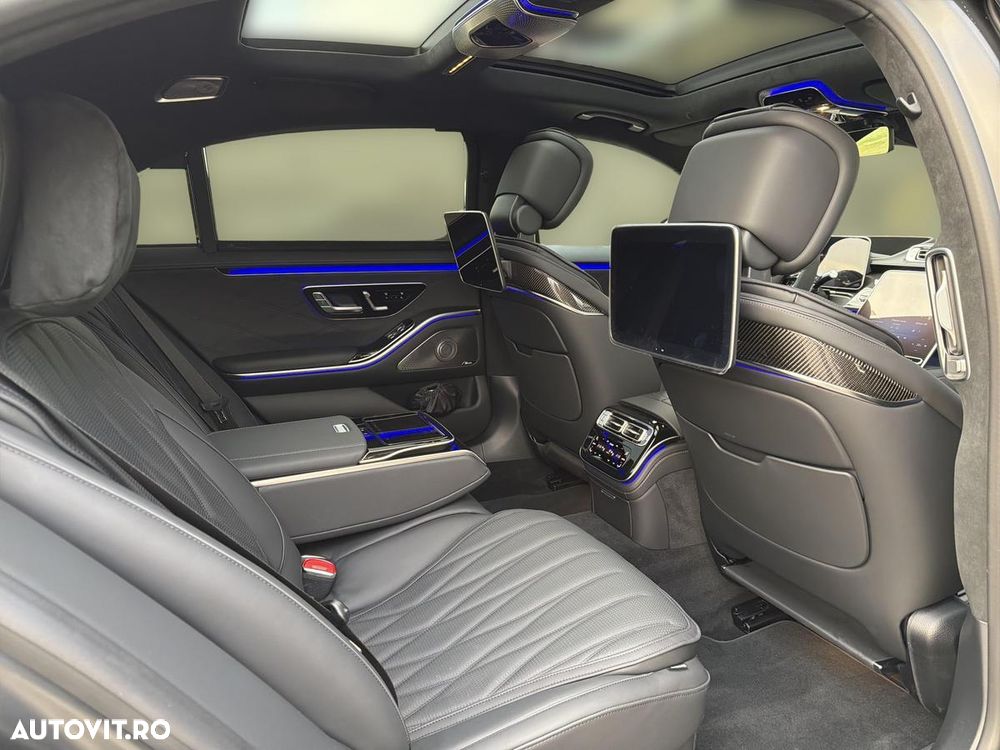 Mercedes-Benz S 63 AMG - 12