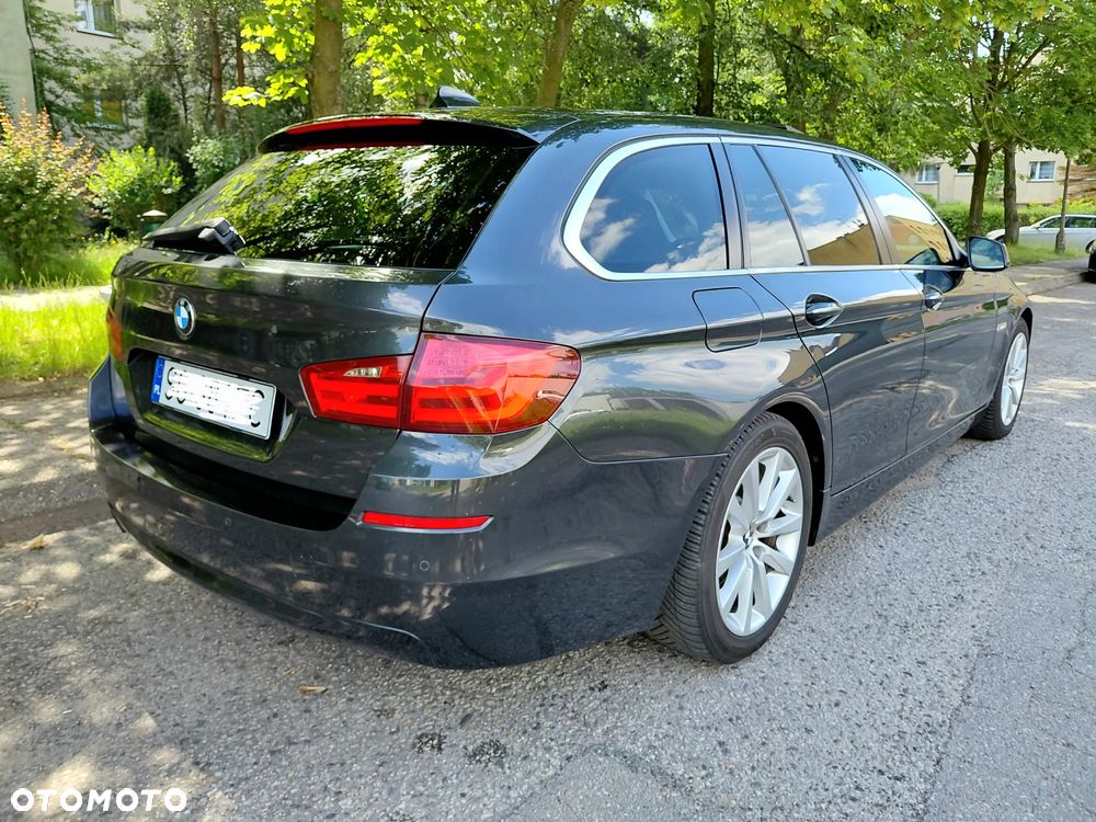 BMW Seria 5 520d Sport-Aut - 4