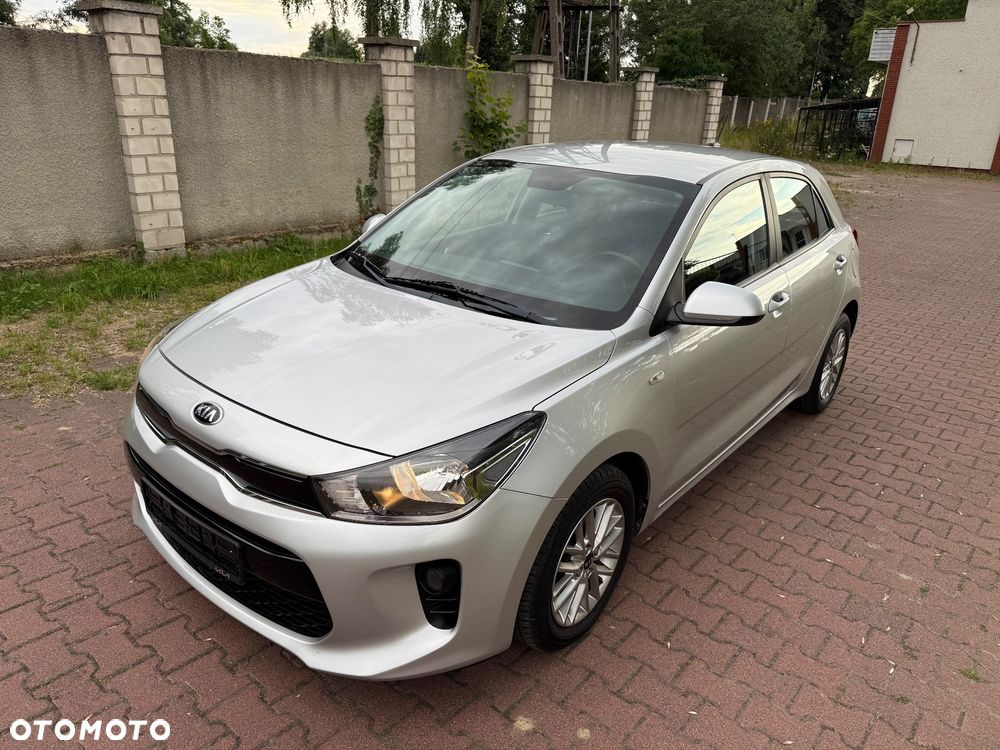 Kia Rio - 3
