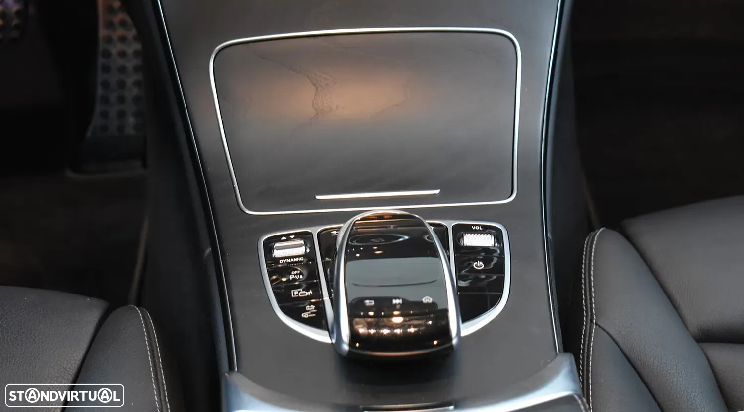 Mercedes-Benz C 300 de AMG Line - 15