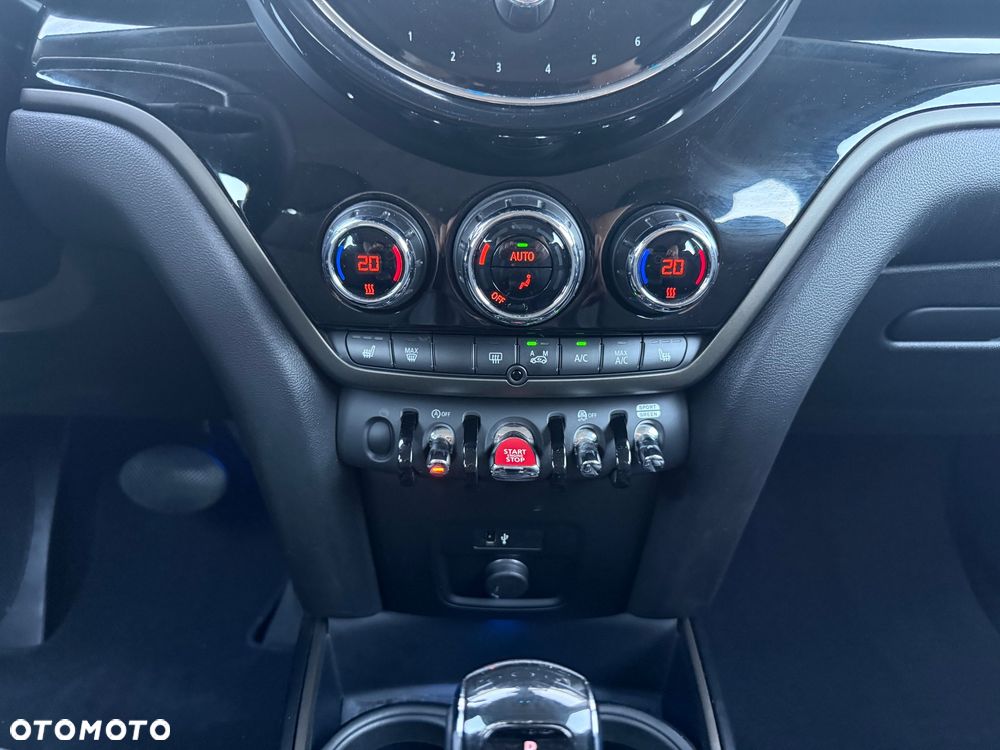 MINI Countryman Cooper Classic Trim - 17