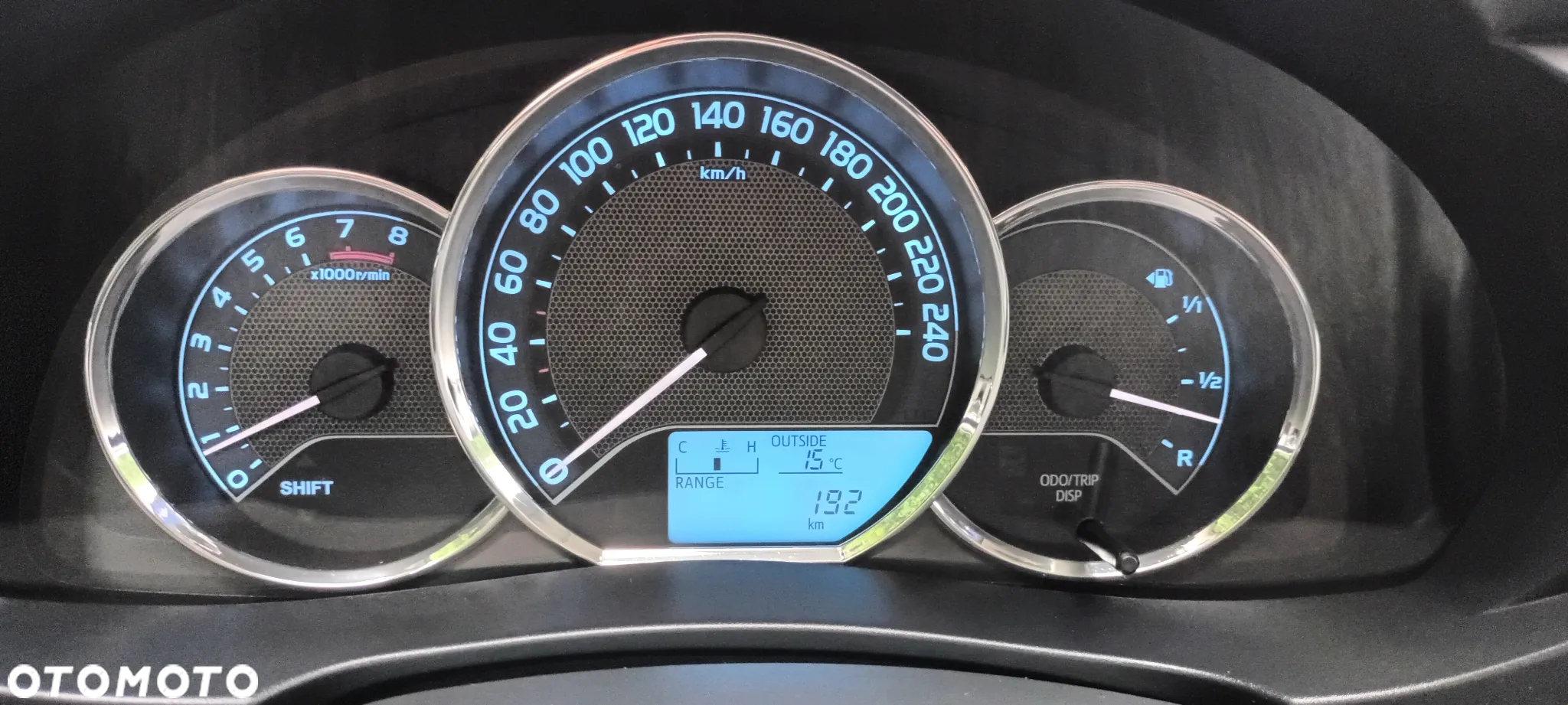 Toyota Corolla 1.6 Premium - 30