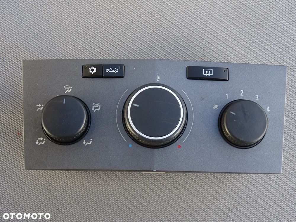 PANEL STEROWANIA KLIMATYZACJI OGRZEWANIA NAWIEWU OPEL ASTRA H ZAFIRA B - 1