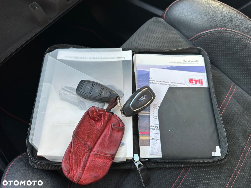 Ford S-Max - 24
