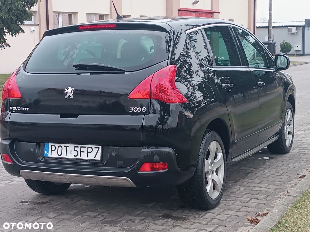Peugeot 3008 HDi FAP 110 Family - 5