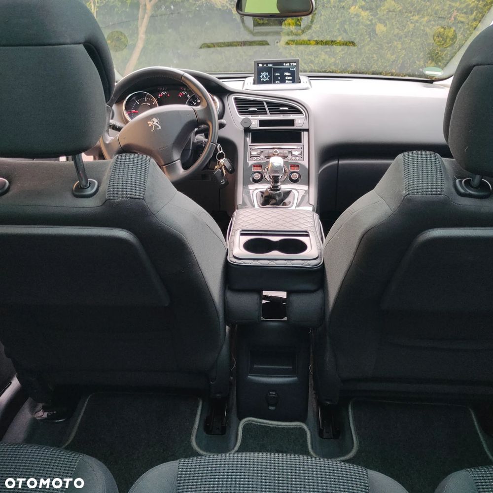 Peugeot 5008 1.6 HDi Style 7os - 15