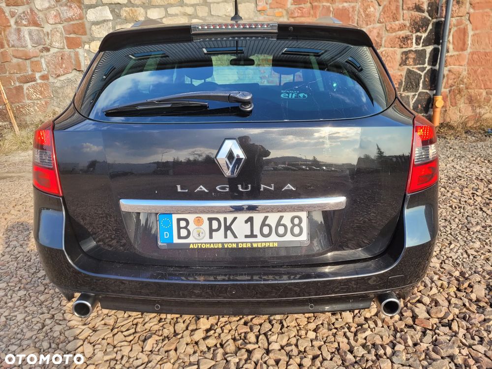 Renault Laguna dCi 150 FAP Start-Stop GT - 9