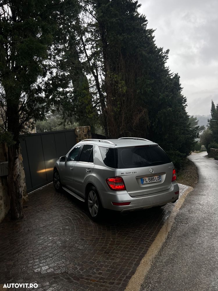 Mercedes-Benz ML 320 CDI 4Matic 7G-TRONIC - 20