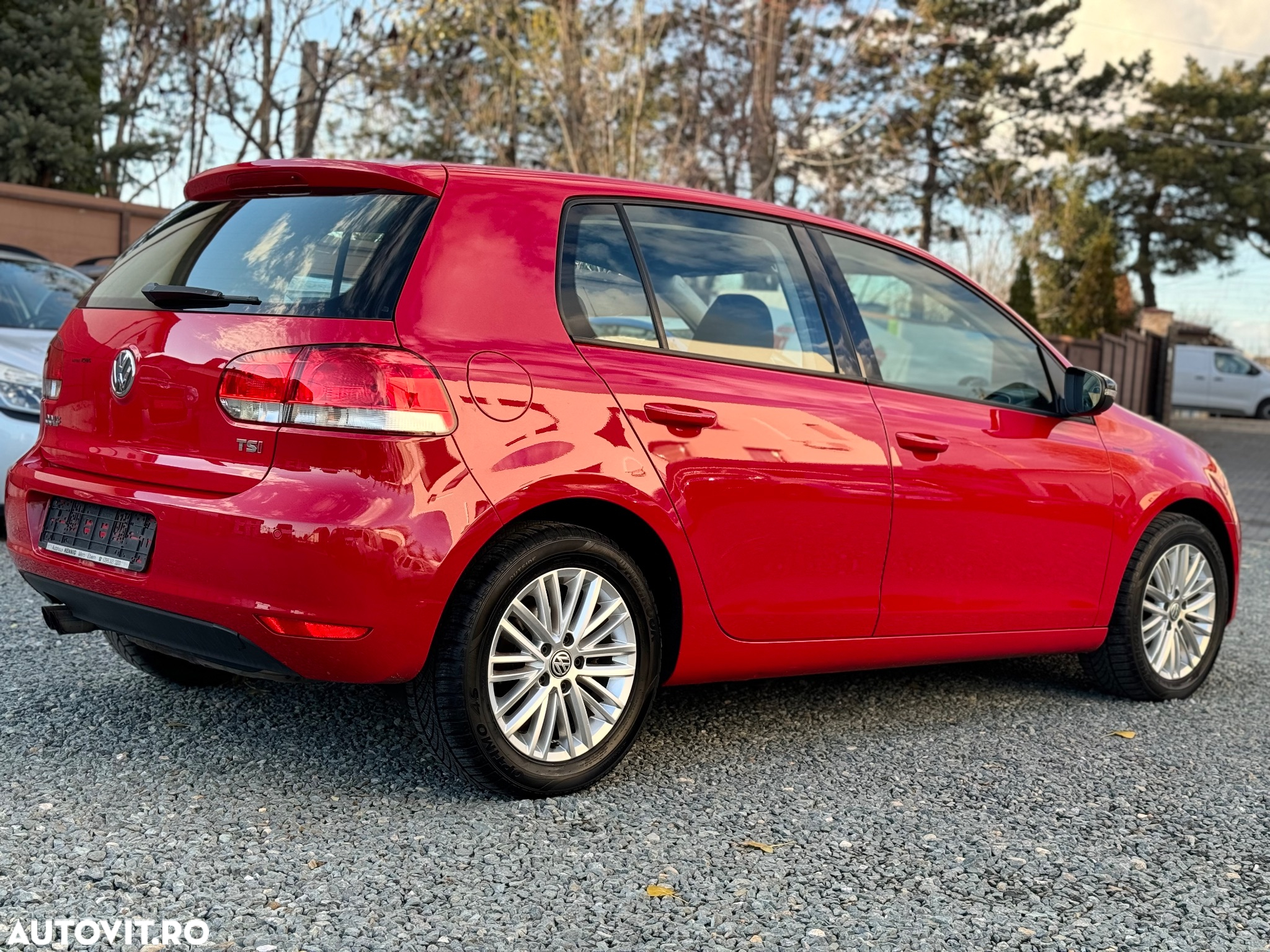 Volkswagen Golf 1.4 TSI BlueMotion Technology Highline - 23