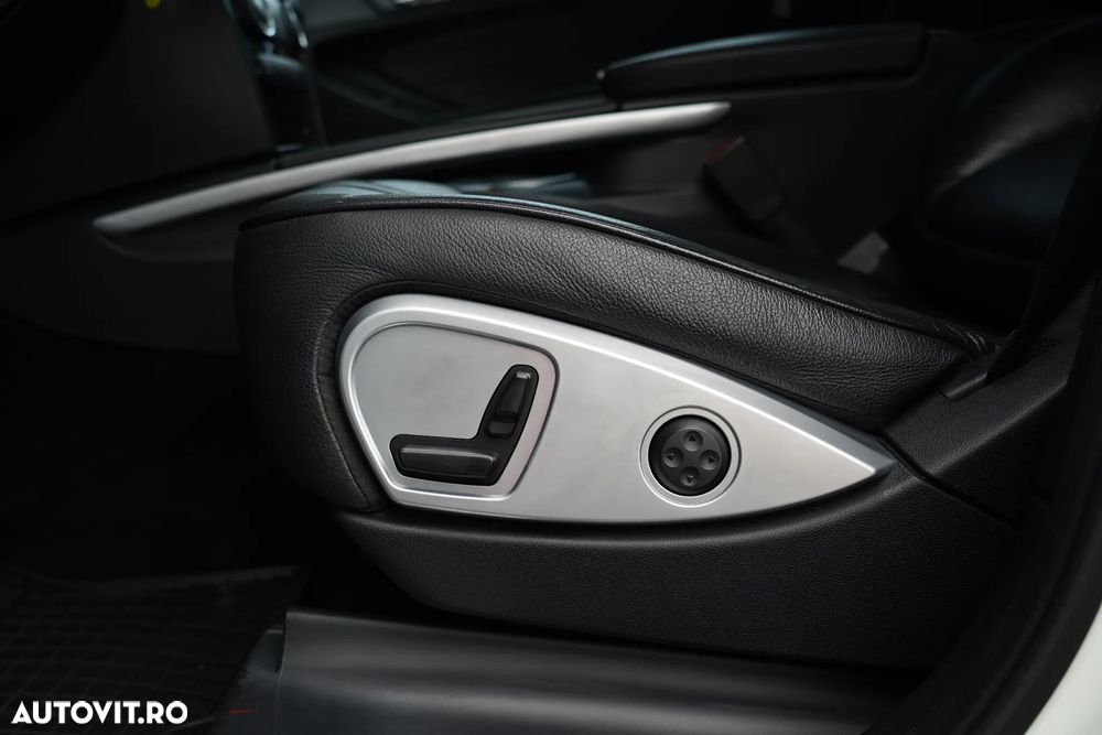 Mercedes-Benz ML 300 CDI 4Matic 7G-TRONIC DPF BlueEFFICIENCY - 17