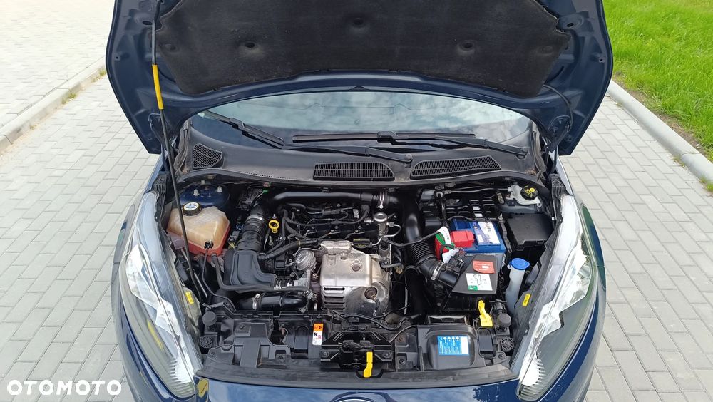 Ford Fiesta 1.0 EcoBoost Titanium X - 32