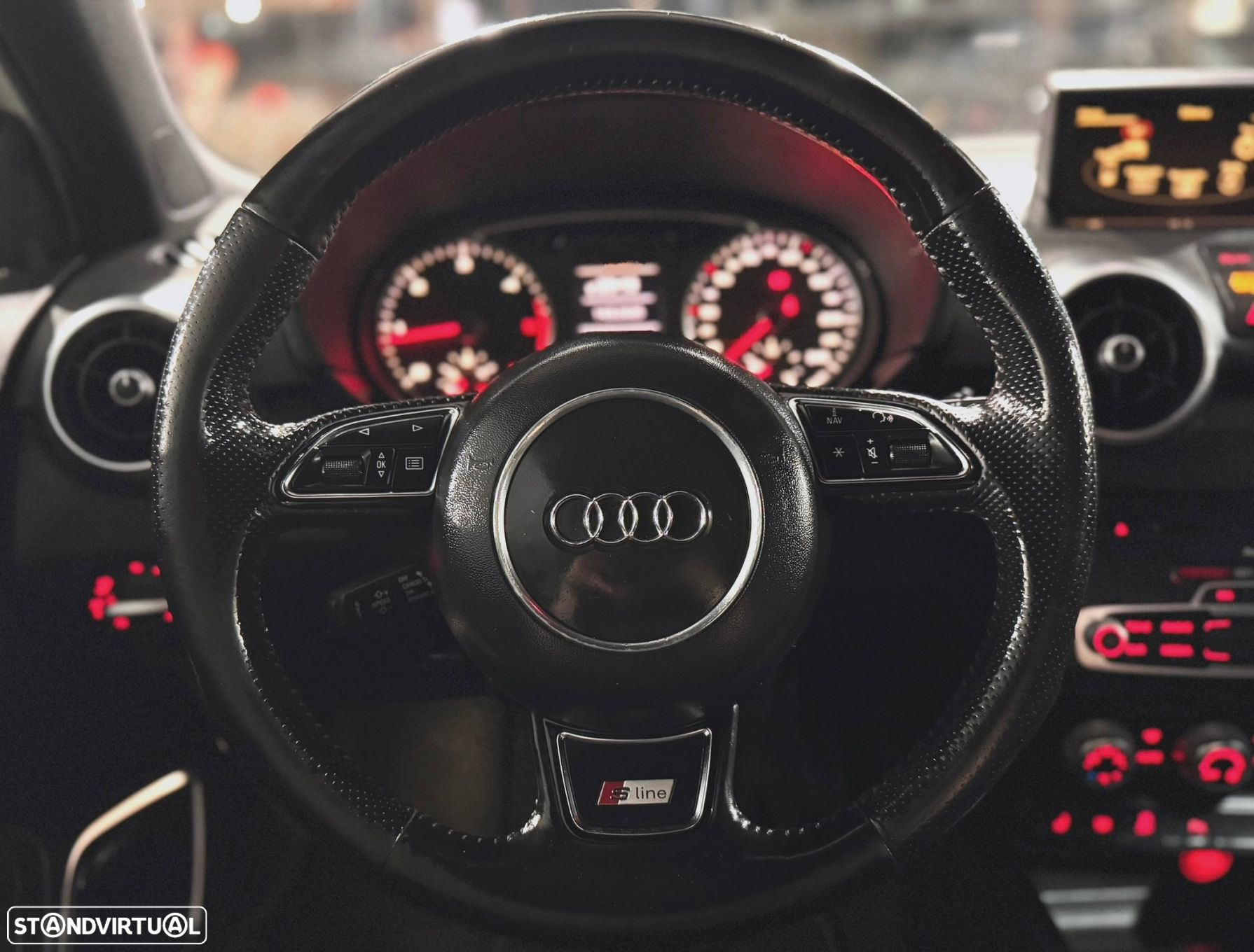 Audi A1 1.6 TDI S-line - 18