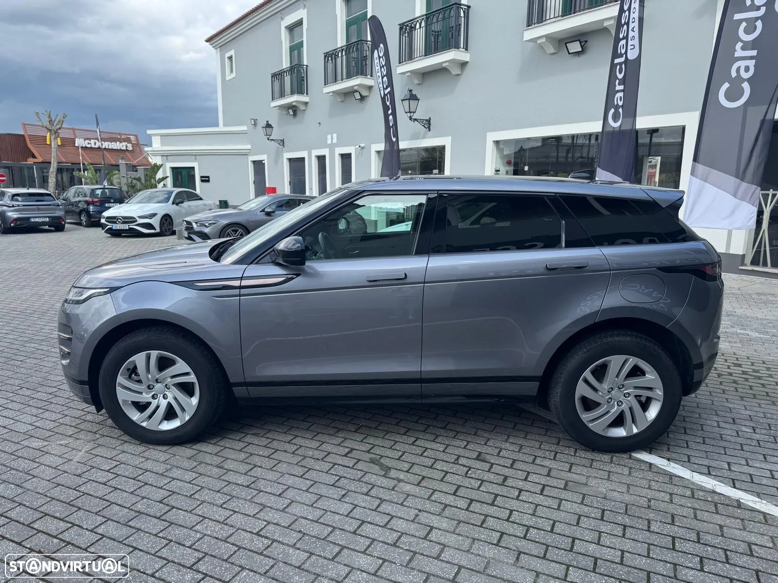 Land Rover Range Rover Evoque 1.5 P300e AWD R-Dynamic S Auto - 13