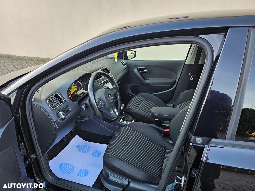 Volkswagen Polo 1.4 DSG Style - 17
