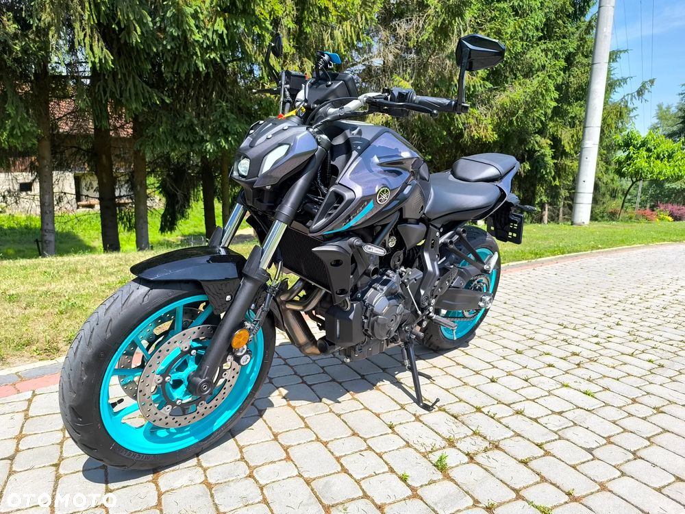 Yamaha MT - 5