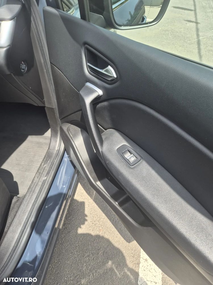 Renault Captur MHEV 140 EDC Techno - 16