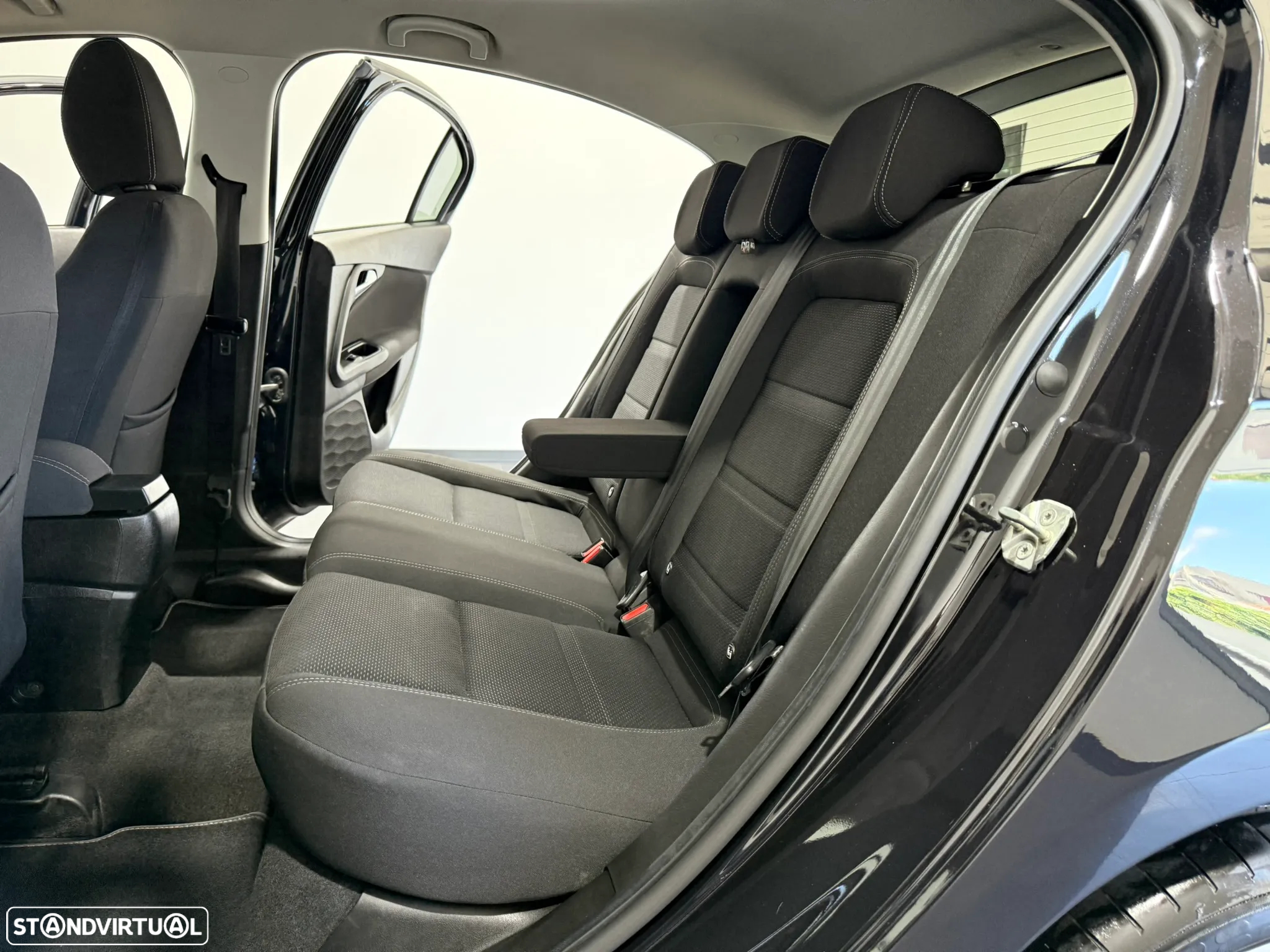 Fiat Tipo 1.3 M-Jet Lounge - 40