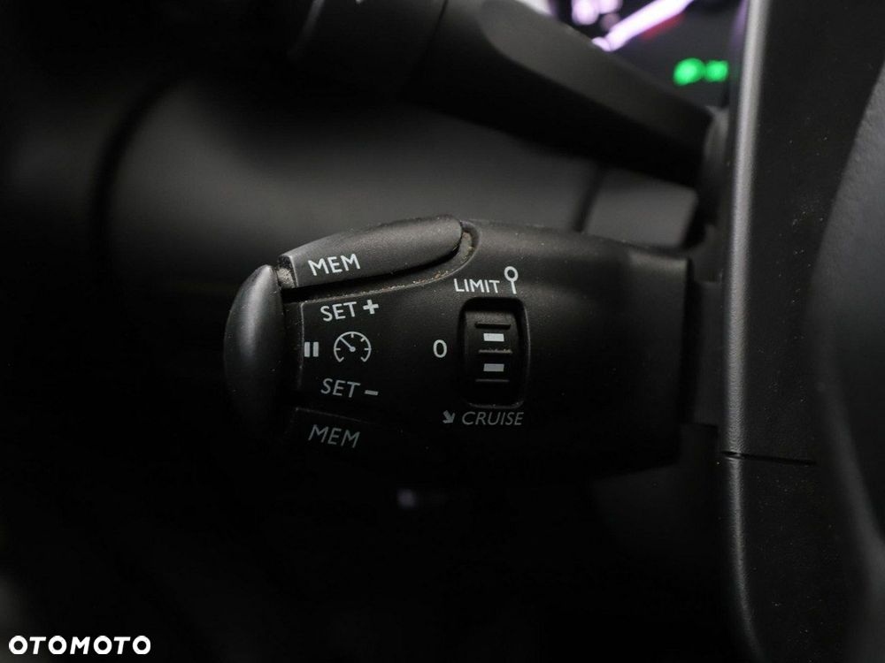 Citroën C3 Aircross 1.5 BlueHDi Shine Pack S&S - 33